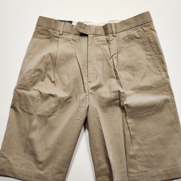 Bobby Jones Golf Shorts‎ Pleated Front, Dark Kahki Size 34 - Picture 4 of 5